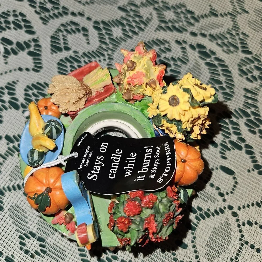 Old Virginia Candle Capper Acorns & Leaves Decor
